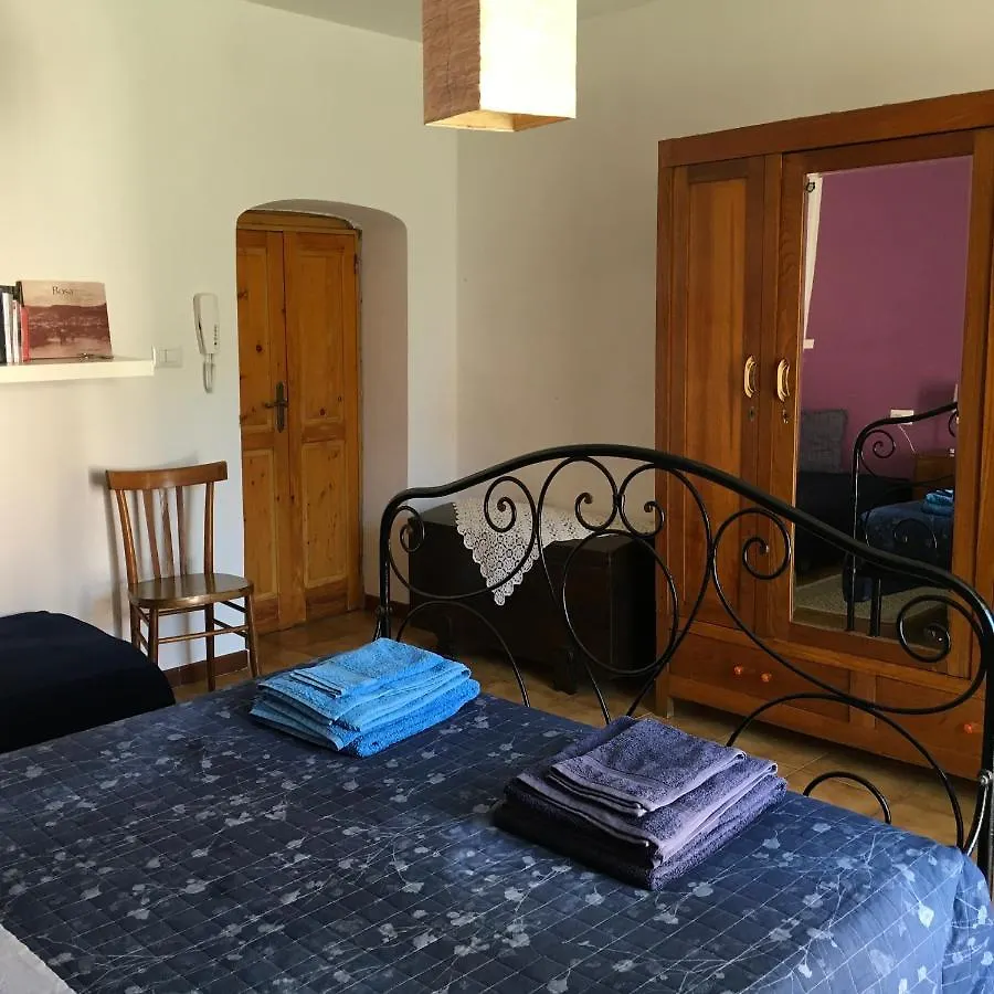 Bed and Breakfast Casa Brujana Боса